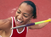 开云足球直播-苏亚雷斯运筹帷幄，日本旅欧力量助比利亚雷亚尔稳取关键胜利