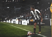 开云体育app-突尼斯决胜局奇迹，伊萨克一人打爆防线，北非雄鹰带走巴黎荣耀