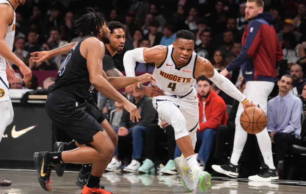 关于篮网轻取鹈鹕，约基奇绝境逆转的信息