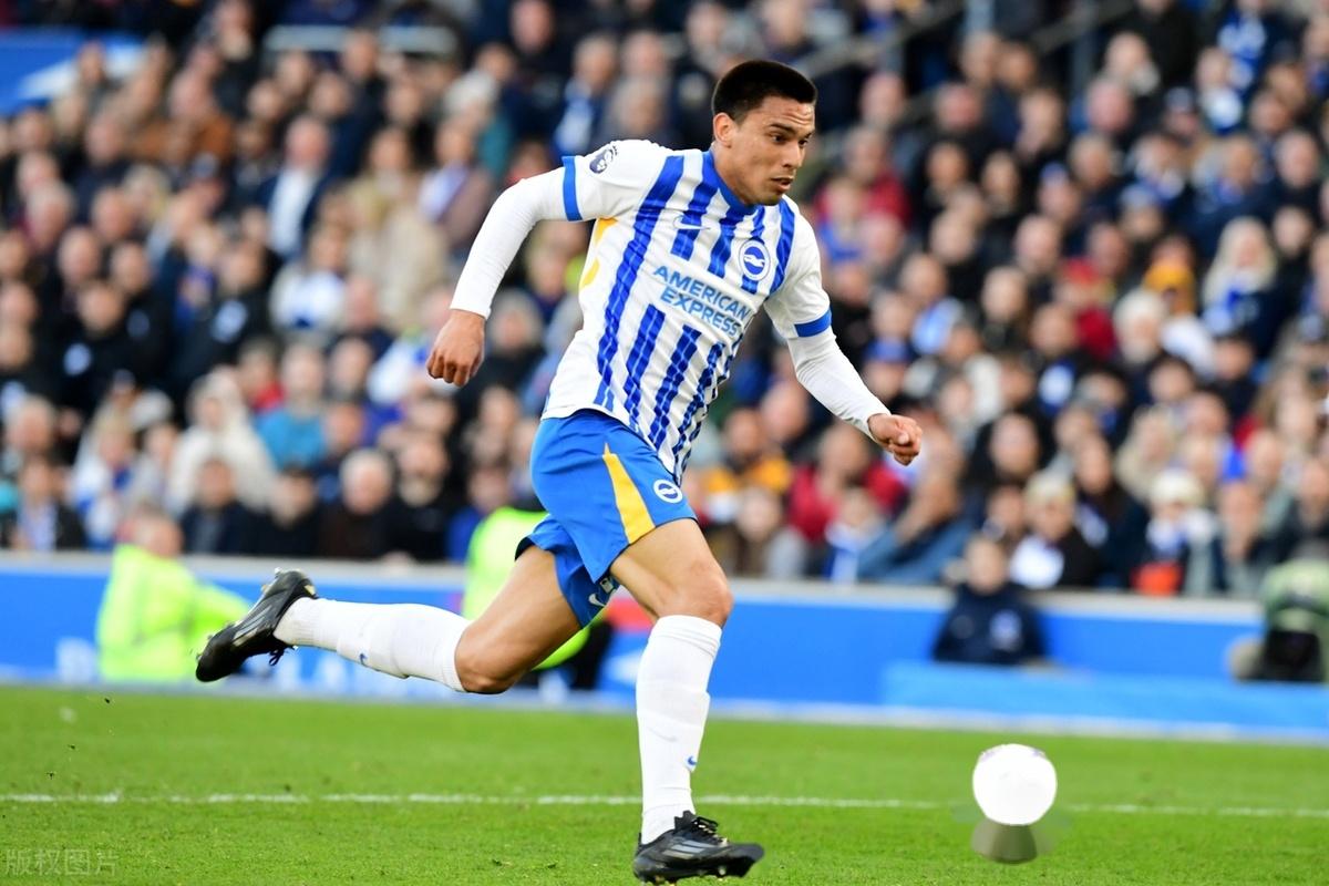 关于莱斯特城主场-小胜布莱顿，积分榜继续领跑的信息