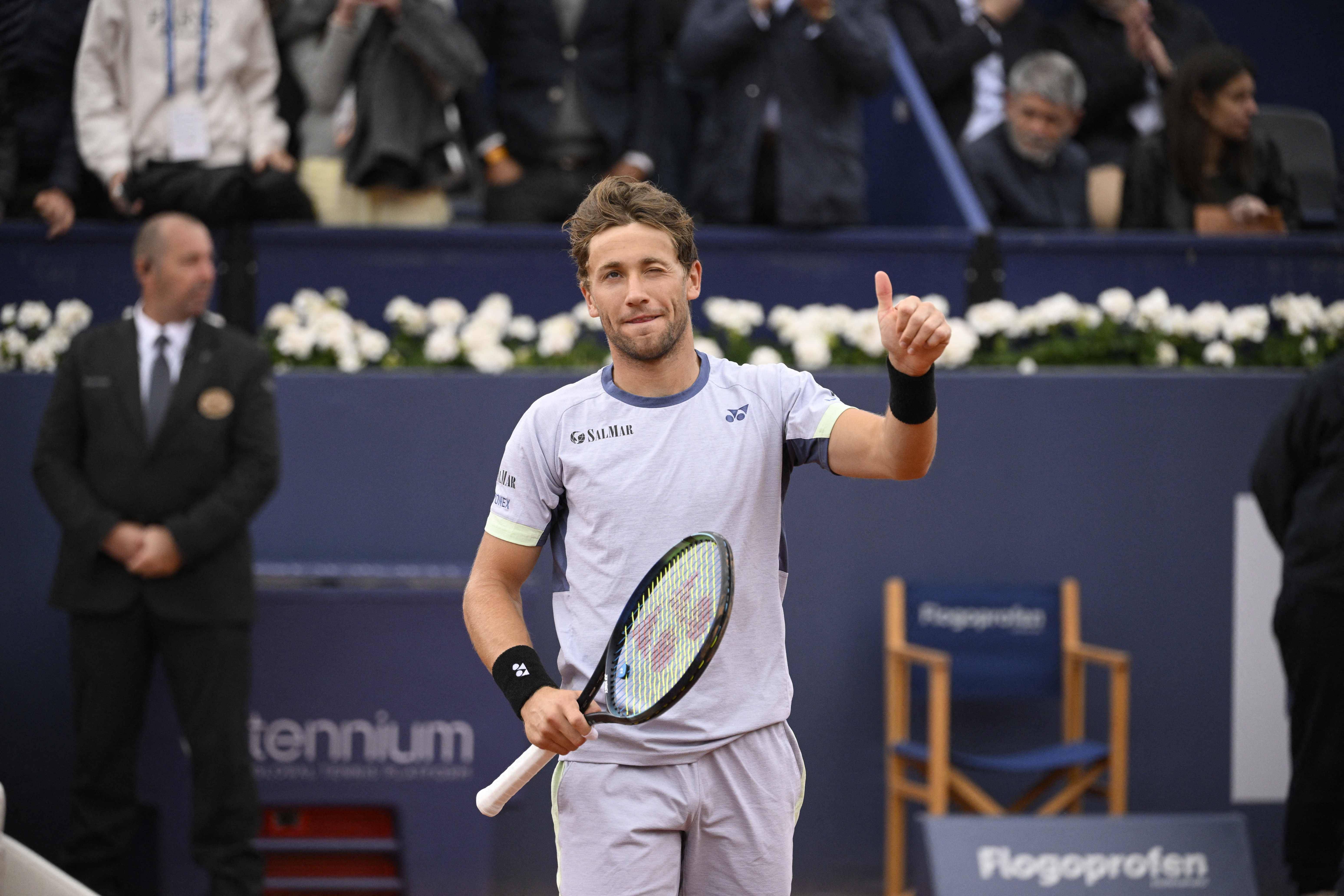 包含蒙特卡洛大师赛逆转ATP总决赛，鲁德惊艳四座的词条