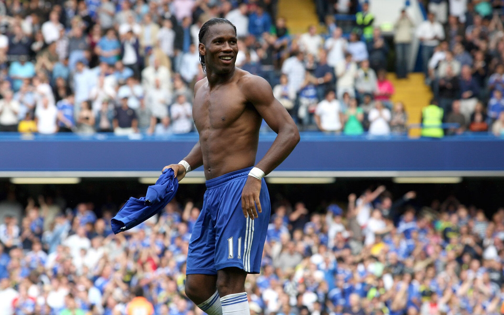 意甲焦点战之夜，拉文一人导演，比赛走势尽在掌控